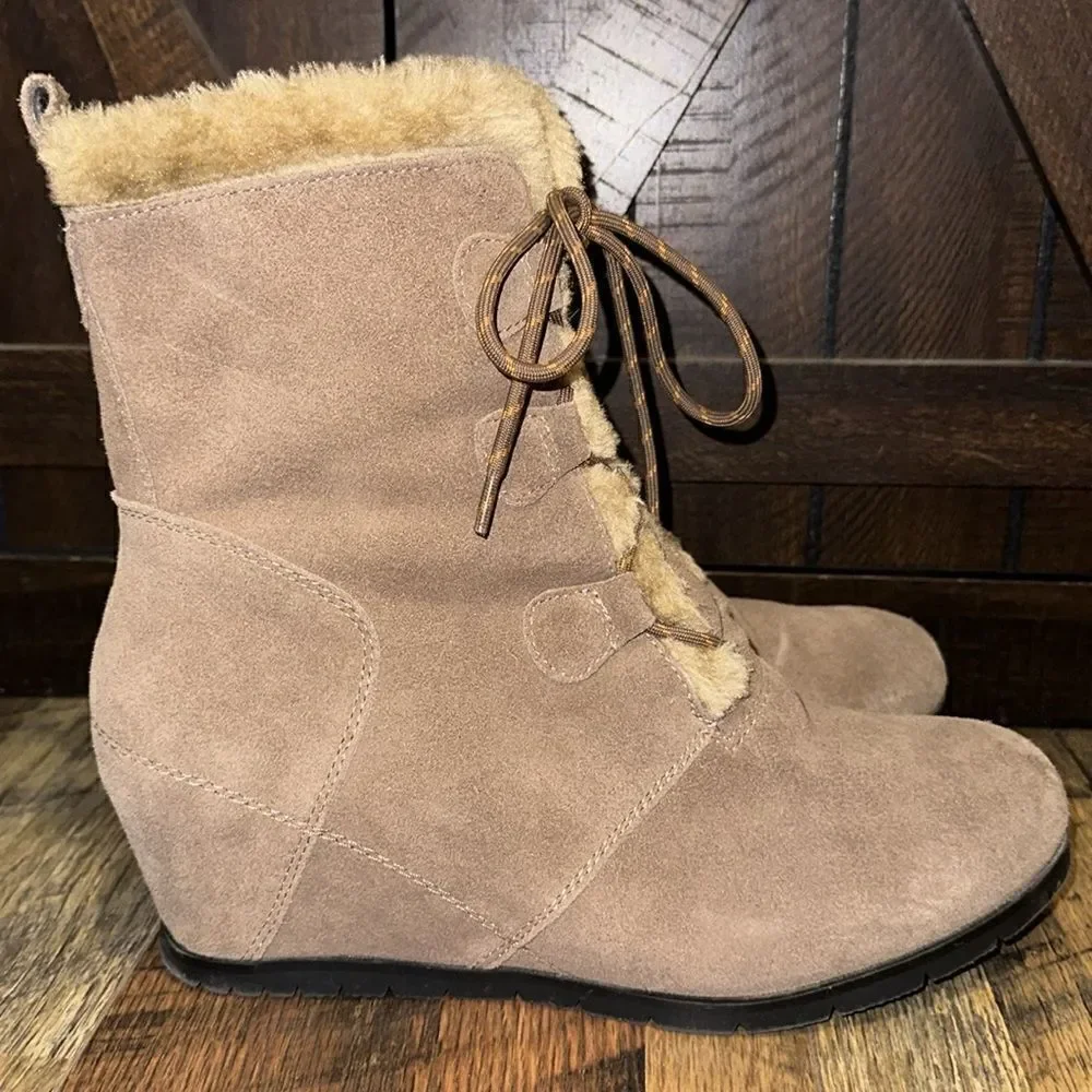 Batetraps Tan “Bonnie” Leather‎ Wedge Booties Size 11